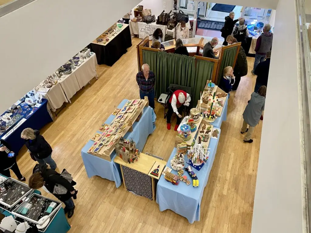 img_7949 – Going Local Long Island Craft Fair