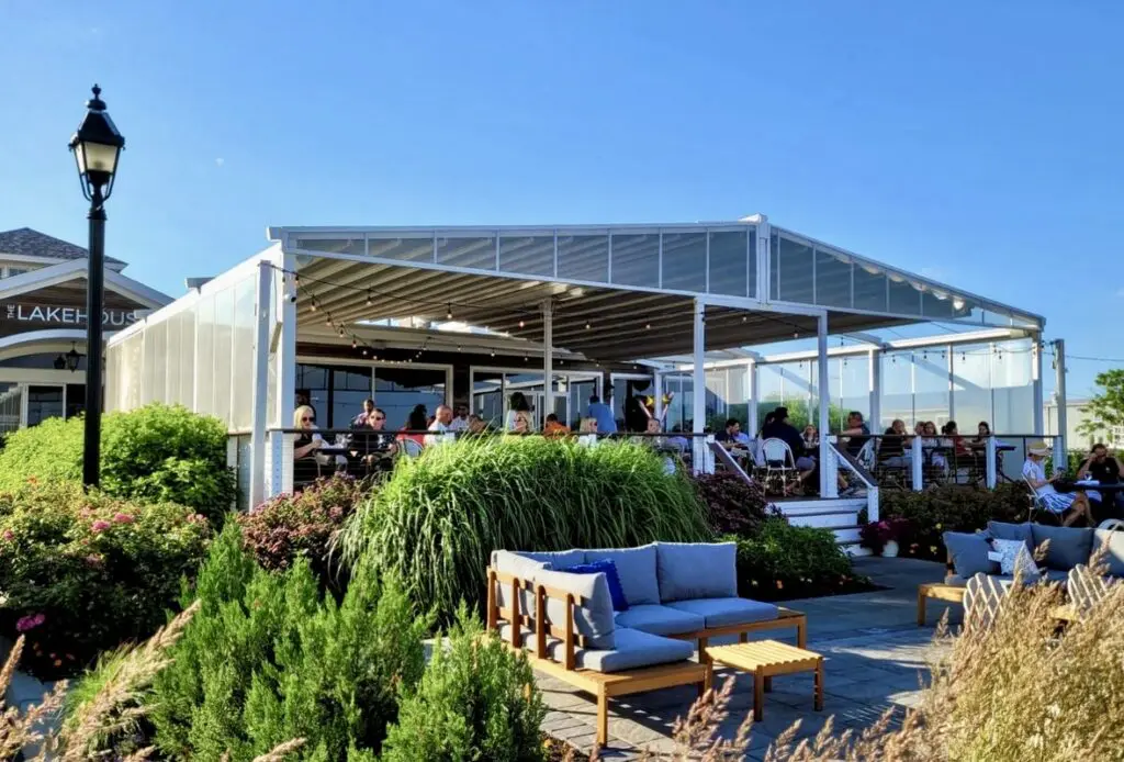 The Best Spots For Outdoor Dining in Bay Shore Going Local Long Island